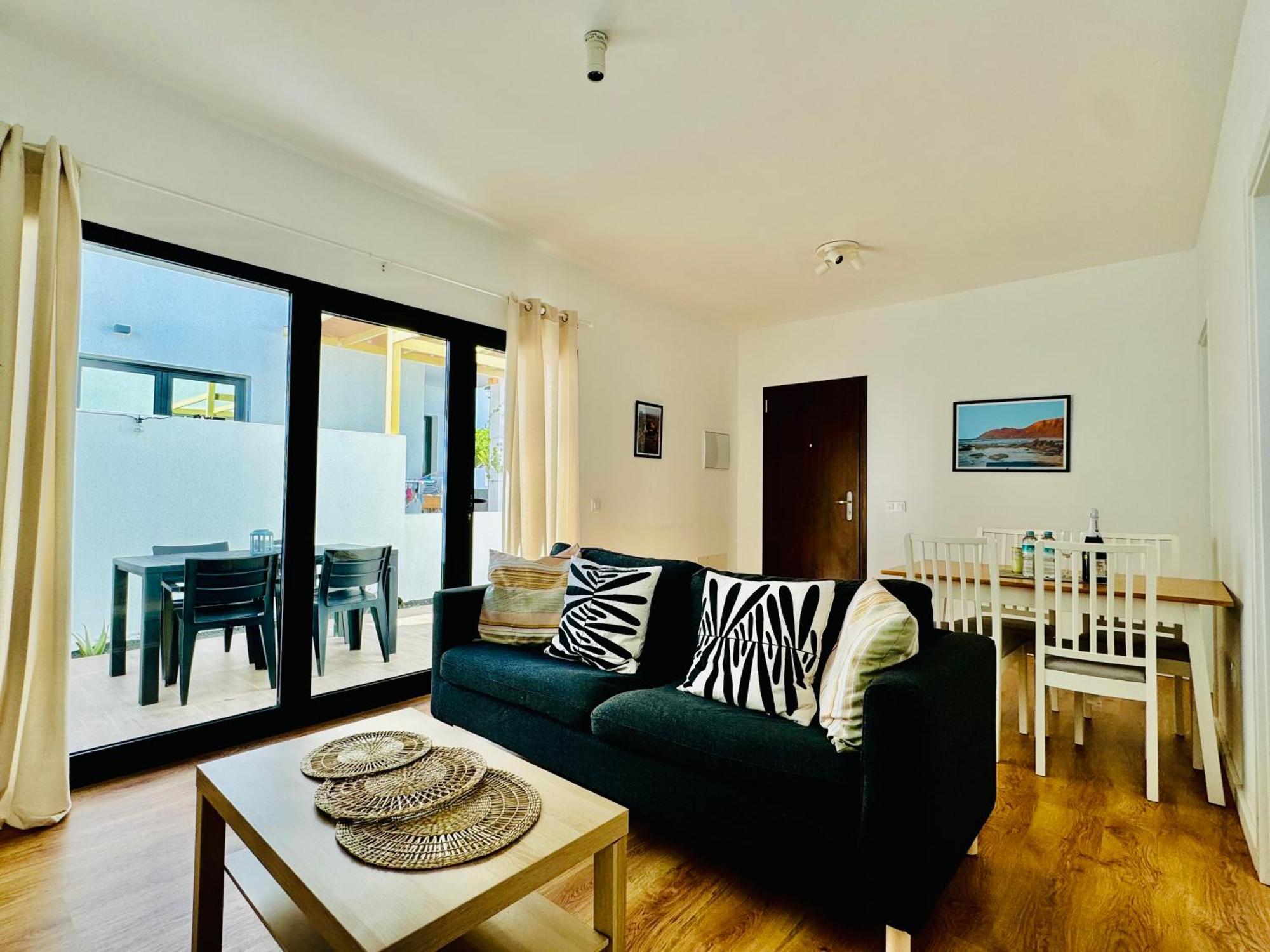 Villa Patricia By Vulcano Homes Costa Teguise Exterior photo